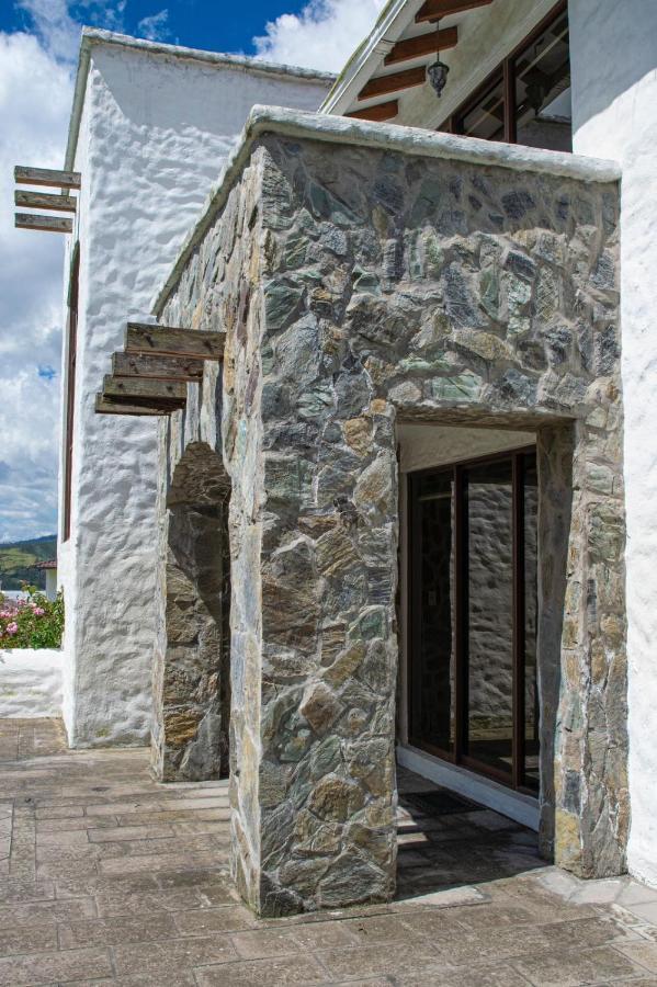 La Casa del Lago Otavalo Exterior foto